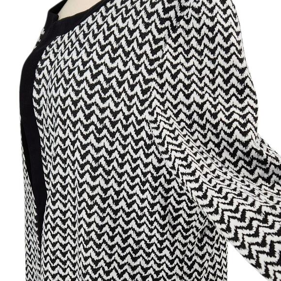 Chevron Stripe Knit Cardigan 3X Black Trim Hook Closure Unlined Stretch Washable - Picture 3 of 7
